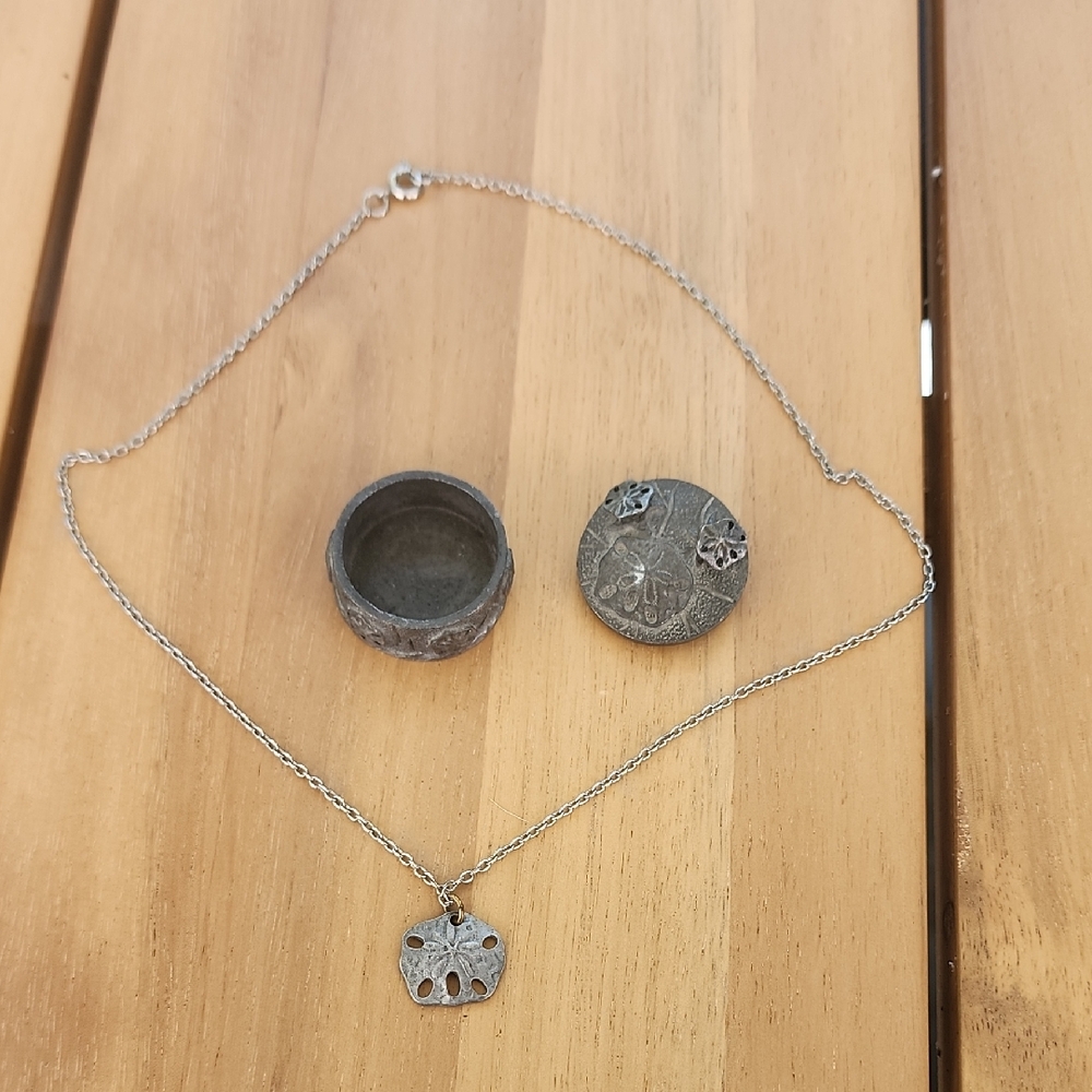 Vintage Torino pewter box with earrings and pendant.